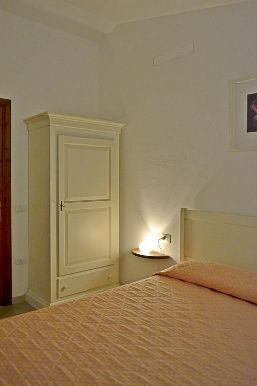 Gf Apartments La Vigna Бадеси Номер фото